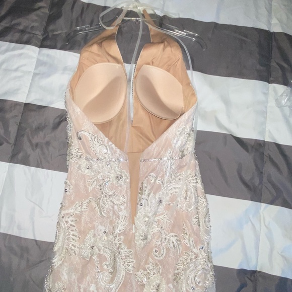 Size 4 mermaid style White Prom Dress - Picture 4 of 4